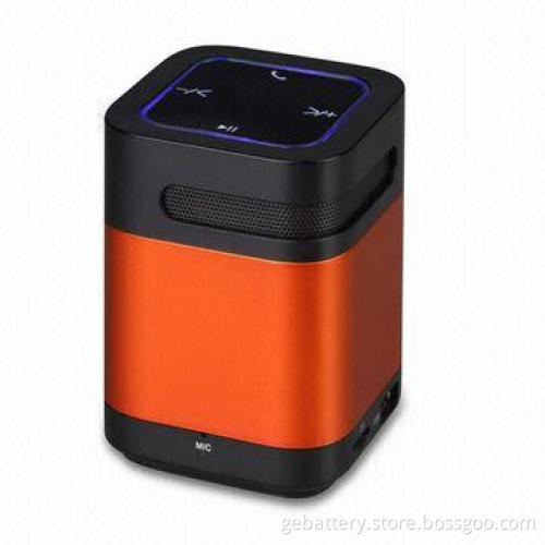 Fashionable Aux Audio in 3W Hands Free Small Bluetooth Top Speaker of Super Bass